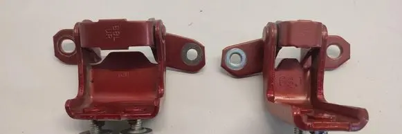Suzuki Swift IV Rear door hinge set 