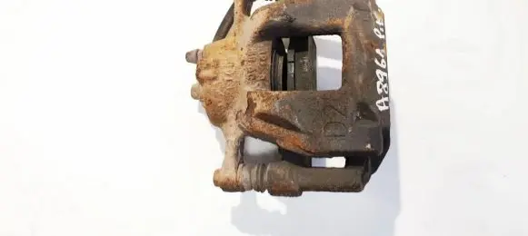 Toyota Auris E180 Front brake caliper