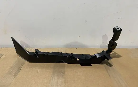 Mazda CX-30 Headlight/headlamp mounting bracket DFR550150D