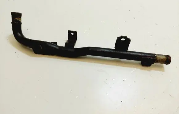 Audi A4 S4 B7 8E 8H Engine coolant pipe/hose 06B133607B