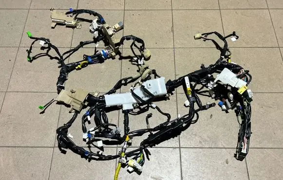 Subaru XV II Panel wiring 81303FL090 201126