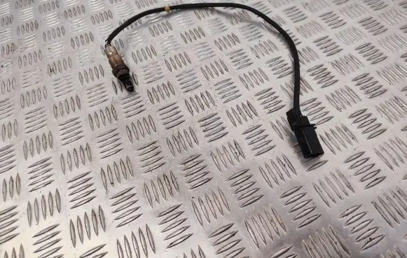 Volkswagen Caddy Lambda probe sensor 03L906262A