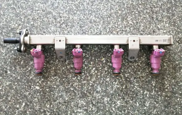 Fuel injectors set