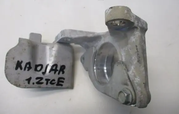 Renault Kadjar Driveshaft support bearing bracket 