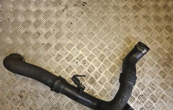 Intercooler hose/pipe