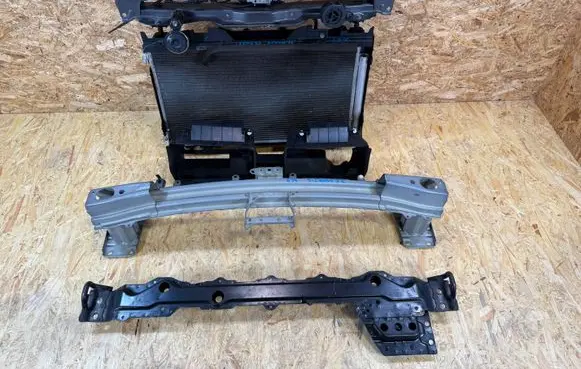 Suzuki SX4 S-Cross Radiator support slam panel
