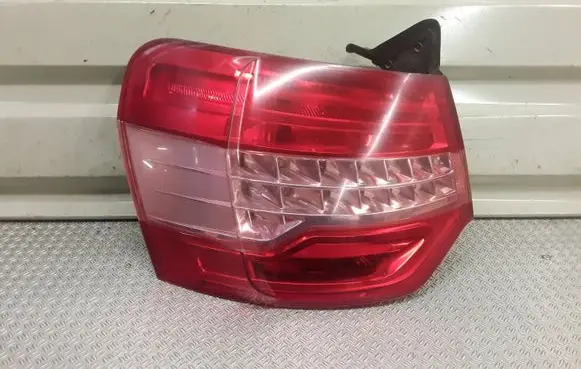 Citroen C5 Rear/tail lights 9681063880
