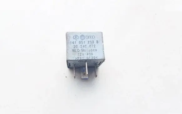 Audi A3 S3 8L Other relay 141951253b 20240072