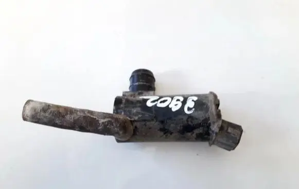 Ford Mondeo MK I Windscreen/windshield washer pump