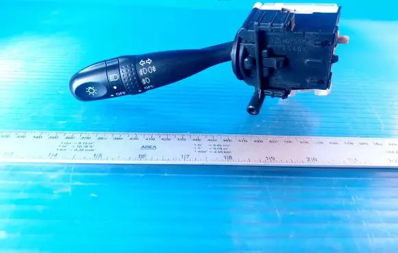 Toyota Yaris Indicator stalk 1736481