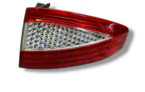 Ford Mondeo MK IV Rear/tail lights 77B00