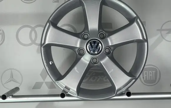 Volkswagen Multivan T5 R17 alloy rim 