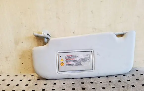 Nissan Qashqai Sun visor