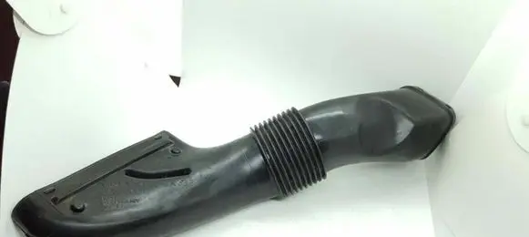 Volvo S80 Air intake duct part 8638624