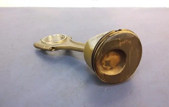 Porsche Panamera (970) Piston 