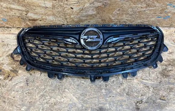 Opel Mokka X Front bumper upper radiator grill 42517844 S2509B037-M