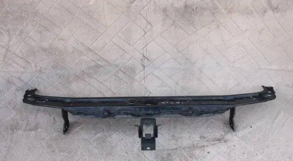 Renault Laguna II Radiator support slam panel