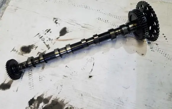 Nissan Qashqai Camshaft 