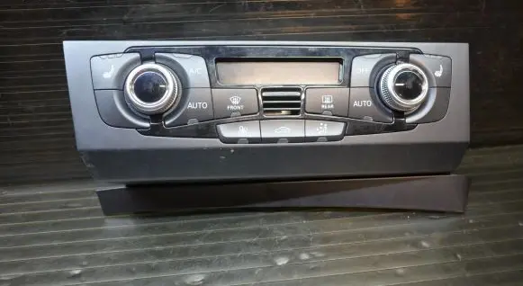Audi Q5 SQ5 Climate control unit 8K2820043AQ