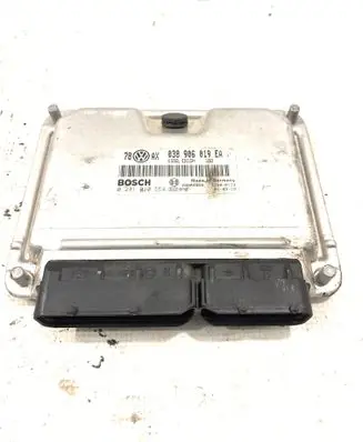 Volkswagen PASSAT B5.5 Engine control unit/module 038906019EA 28SA4858 0281010554