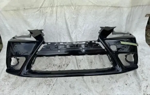 Lexus IS 220D-250-350 Front bumper