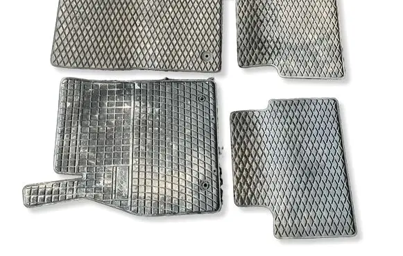 Opel Astra J Car floor mat set 13287679 13321311 13321312