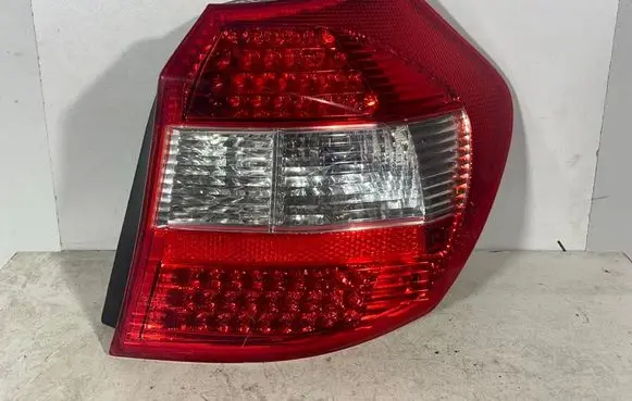 BMW 1 E81 E87 Rear/tail lights 084441924
