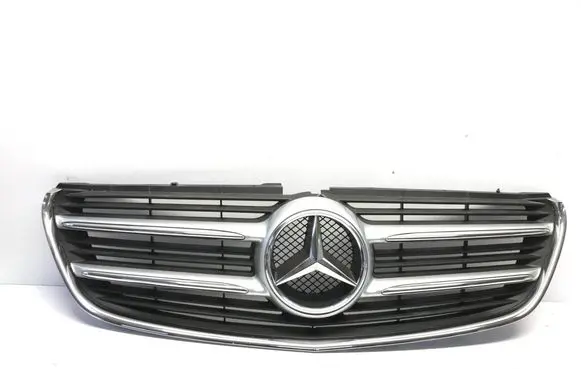 Mercedes-Benz V Class W447 Front bumper upper radiator grill A4478880223