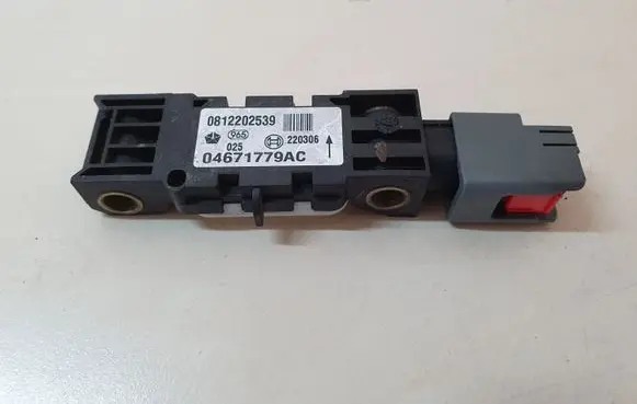 Chrysler Grand Voyager IV Airbag deployment crash/impact sensor 04671779AC