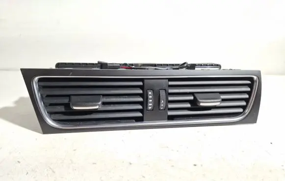 Audi A4 S4 B8 8K Dash center air vent grill 8T1820951