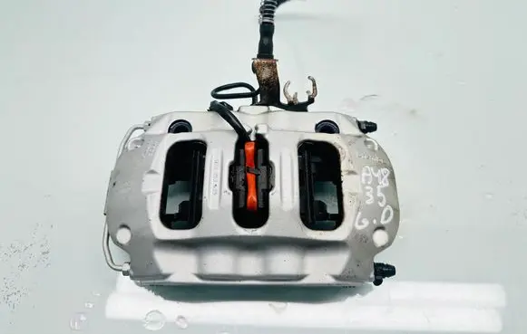 Rear brake caliper