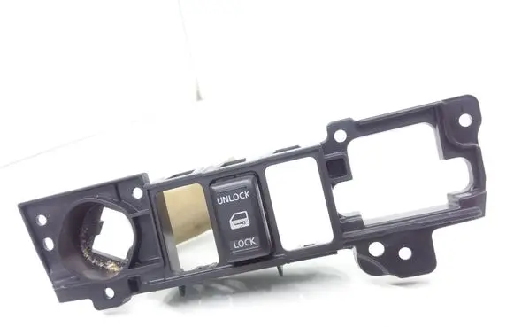 Nissan NV200 Central locking switch button 