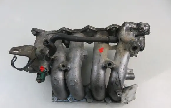 Suzuki Vitara (ET/TA) Intake manifold 