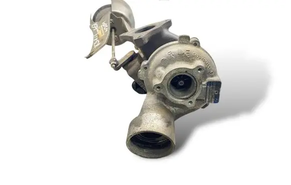 Mercedes-Benz C W204 Turbo A6510904080 K3111