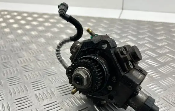 Renault Scenic III - Grand scenic III Fuel injection high pressure pump 0445010208 8201023992 7502991