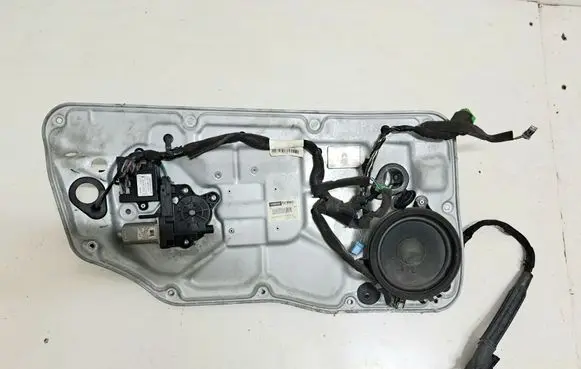 Volvo V70 Front door window regulator with motor 30661065