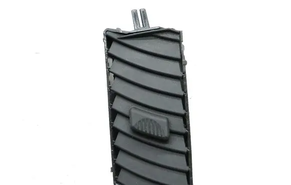 Opel Zafira B Dash center air vent grill 213680437 13240024