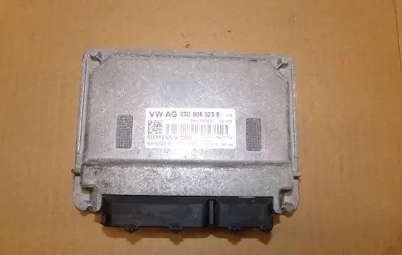 Volkswagen Fox Engine control unit/module 5WP40508