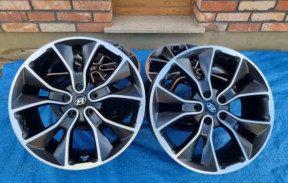 Hyundai i30 R19 alloy rim 52910S0100