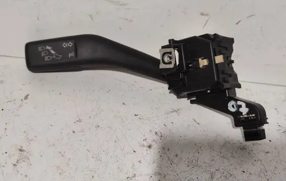Skoda Octavia Mk2 (1Z) Indicator stalk 1K0953513E 01103510 10351071755333
