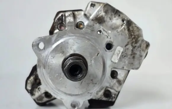 BMW X5 E70 Fuel injection high pressure pump 0445010073 7788678