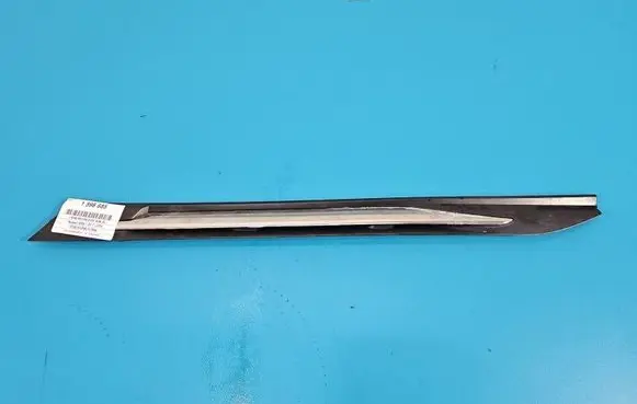 Peugeot 5008 II Front arch trim 9814228777G IMPRK1598685