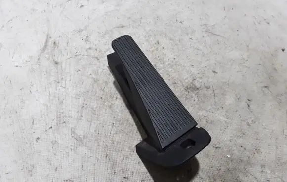 Volvo XC90 Accelerator throttle pedal 31489764