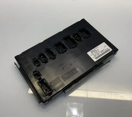 Mercedes-Benz ML AMG W164 SAM control unit A1645408945 A1644421200 1645408945
