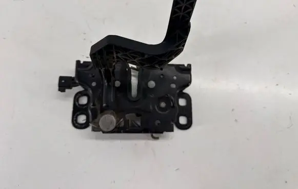 Chrysler Pacifica Engine bonnet/hood lock/catch 68237953AF