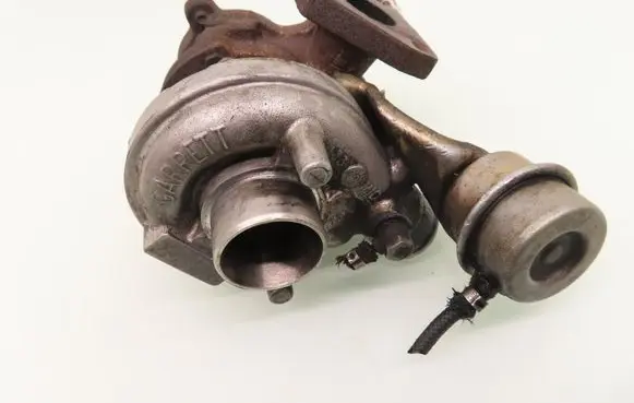 Audi A4 S4 B5 8D Turbo 028145702