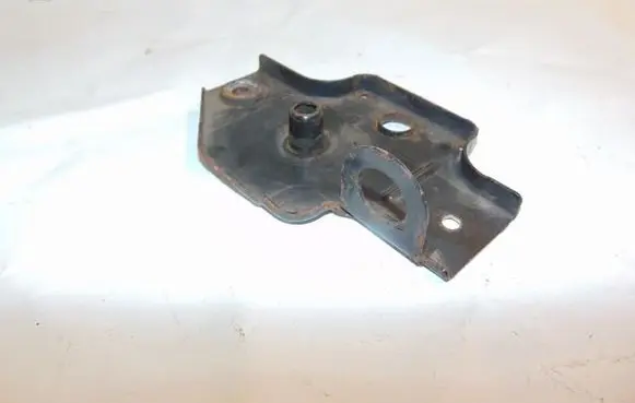 Toyota Avensis T270 Radiator mount bracket 165050R060