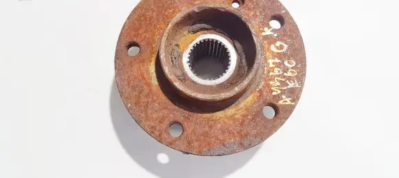 BMW 5 E60 E61 Rear wheel hub