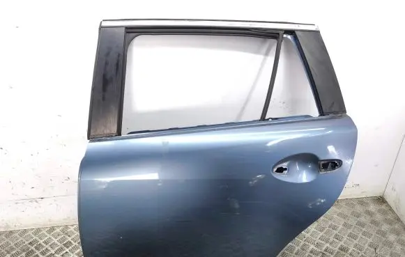 Mazda 6 Rear door