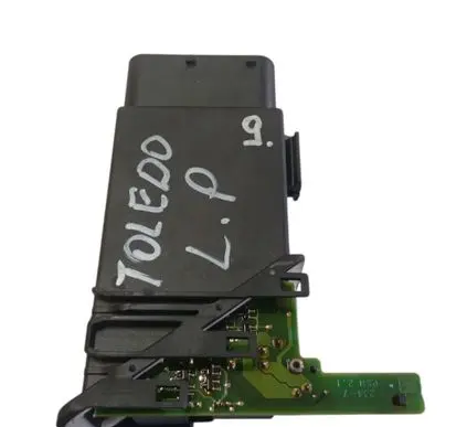 Seat Toledo II (1M) Vent window/glass motor 9776101432203